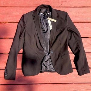 Metaphor black blazer
